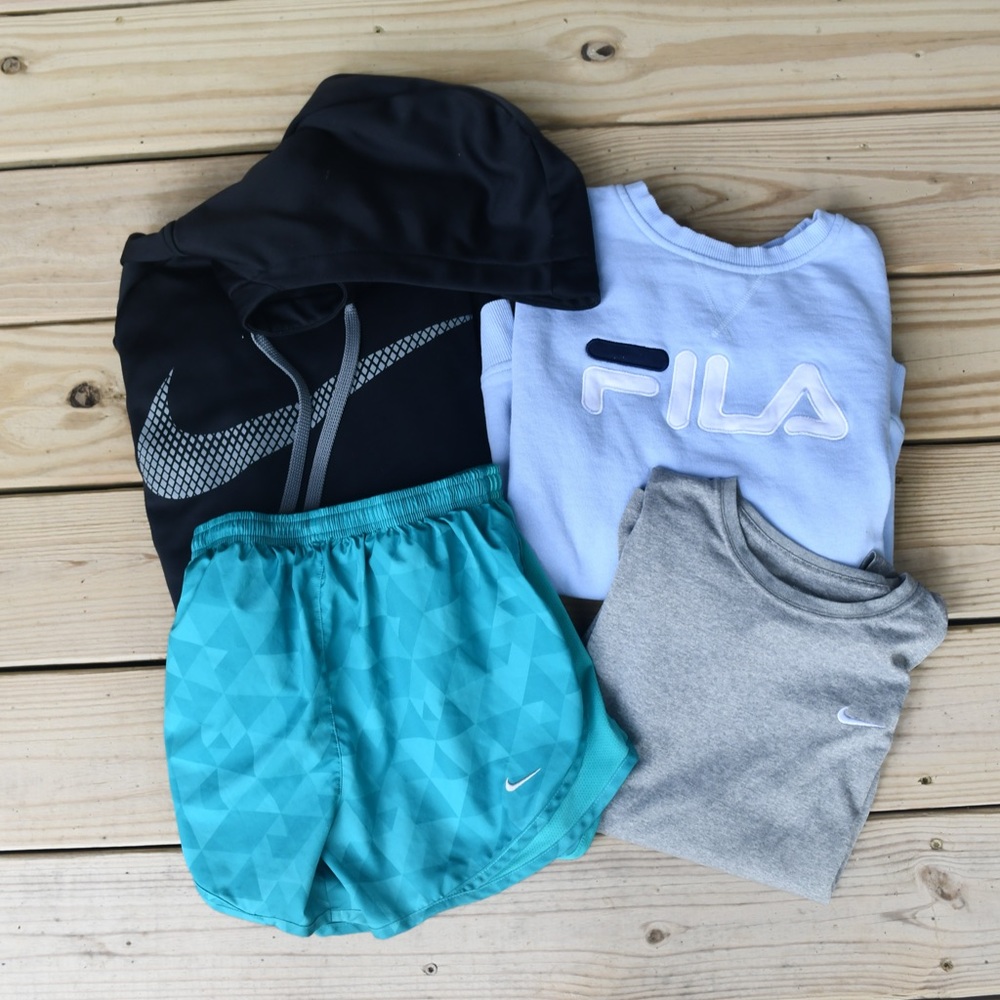 Nike clothes READ DESCRIPTION!